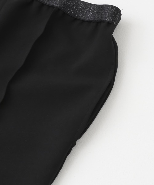 URBAN RESEARCH ROSSO WOMEN(アーバンリサーチ ロッソ)の「スリットデザインテーパードパンツ(その他パンツ・レディース・ブラック・36/38)」の3枚目の写真