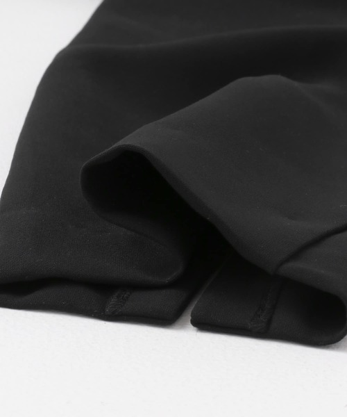 URBAN RESEARCH ROSSO WOMEN(アーバンリサーチ ロッソ)の「スリットデザインテーパードパンツ(その他パンツ・レディース・ブラック・36/38)」の7枚目の写真