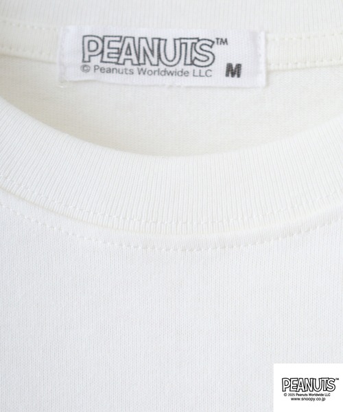 PEANUTS(ピーナッツ)の「PEANUTS ROCK柄ヘビーウエイトドロップショルダーTシャツ(Tシャツ/カットソー・メンズ・オフホワイト/ブラック/ライトカーキ・S/M/L/LL)」の7枚目の写真