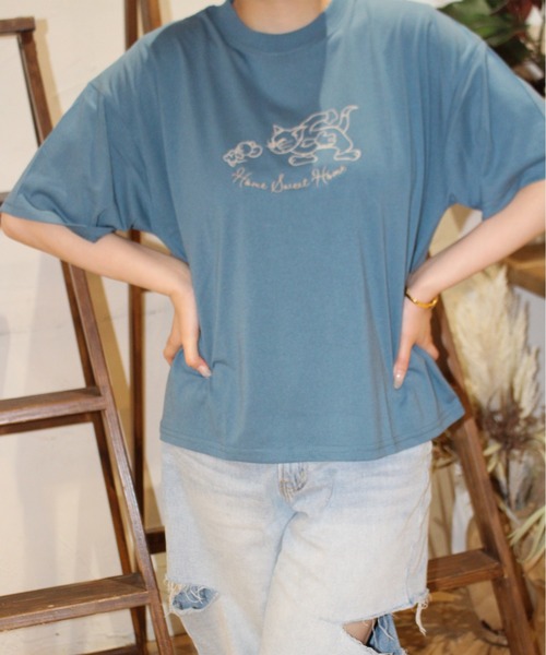 Tom&Jerry(トムアンドジェリー)の「【TOM & JERRY/トムとジェリー】天竺 プリント/刺繍 WIDEシルエット 半袖Tシャツ(Tシャツ/カットソー・レディース・ブルー系/ブラウン/オフホワイト/ライラック・L/M)」の8枚目の写真
