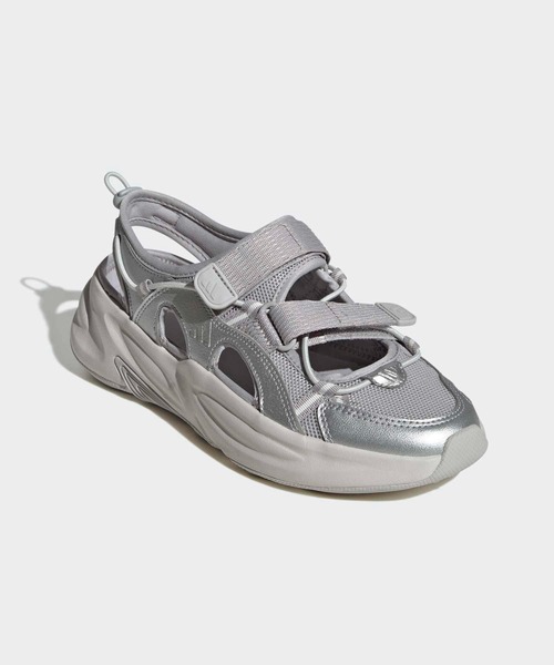 adidas（アディダス）の「Ozwave Sandals / アディダス adidas（サンダル・レディース・ブラック/ホワイト×ブラック/ホワイト/グレー・23.5cm/22.5cm/24.5cm/25.5cm/26.5cm/27.5cm/28.5cm）」の7枚目の写真