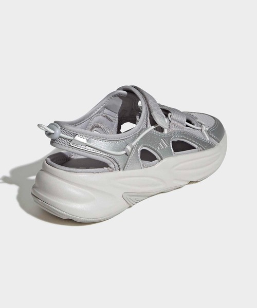 adidas（アディダス）の「Ozwave Sandals / アディダス adidas（サンダル・レディース・ブラック/ホワイト×ブラック/ホワイト/グレー・23.5cm/22.5cm/24.5cm/25.5cm/26.5cm/27.5cm/28.5cm）」の8枚目の写真