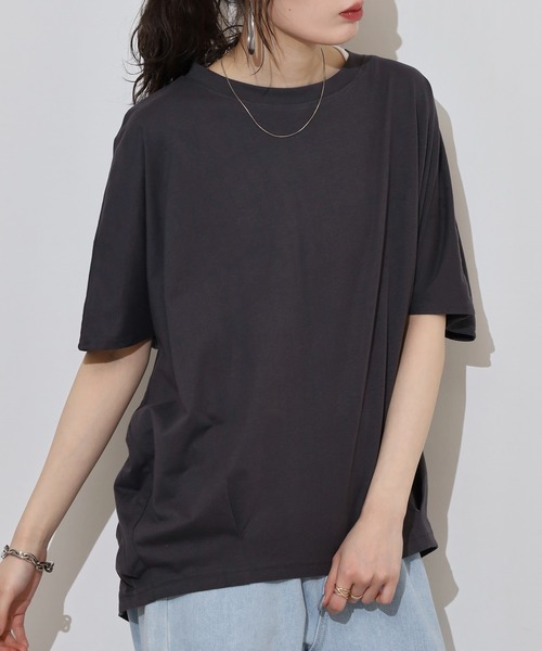 atONE(アットワン)の「コクーンシルエットプルオーバー(Tシャツ/カットソー・レディース・チャコールグレー/オフホワイト/ブラック/グレイッシュベージュ/ミント・M-L/4L~5L/LL~3L)」の20枚目の写真