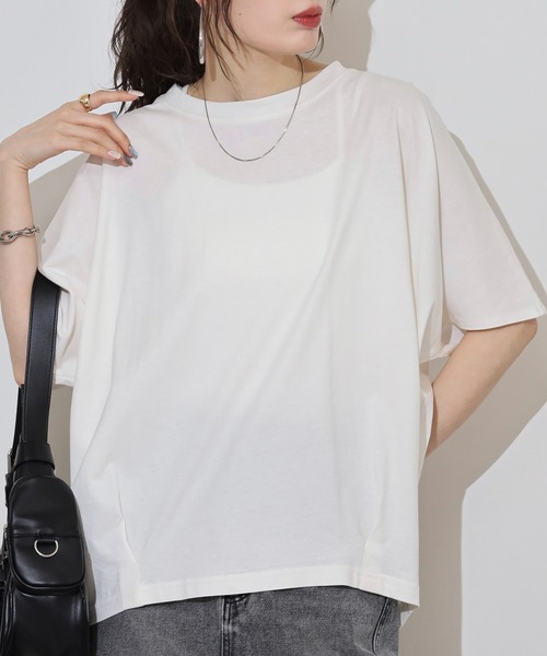 atONE(アットワン)の「コクーンシルエットプルオーバー(Tシャツ/カットソー・レディース・チャコールグレー/オフホワイト/ブラック/グレイッシュベージュ/ミント・M-L/4L~5L/LL~3L)」の12枚目の写真