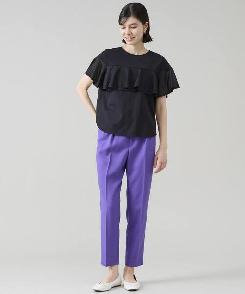 Tiara(ティアラ)の「2タックテーパードパンツ(セットアップ可)(その他パンツ・レディース・パープル/ホワイト×ブラック/ブラック・2/4/3)」の4枚目の写真