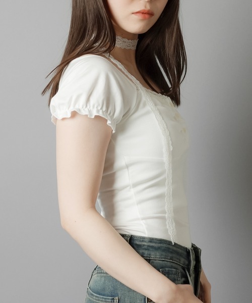 SPINNS（スピンズ）の「大人気デザインが半袖になって再登場！半袖カットソー/レースタイ/細マフラー付き（Tシャツ/カットソー・レディース・ベージュ/チャコール/ブラック/アイボリー・ONESIZE）」の7枚目の写真