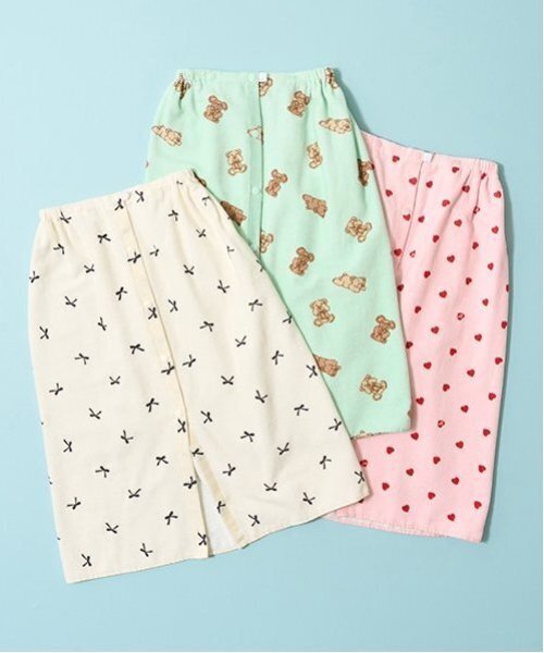 Lycee mine（リセマイン）の「【SWIM】アソート総柄お着替えタオル 70cm（スイムグッズ・キッズ・ピンク/エメラルド/アイボリー・F）」の4枚目の写真