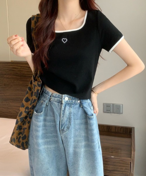 WEGO（ウィゴー）の「WEGO/パイピングハート刺繍Tシャツ（Tシャツ/カットソー・レディース・ブラック/ピンク/ホワイト・MEDIUM/SMALL）」の11枚目の写真