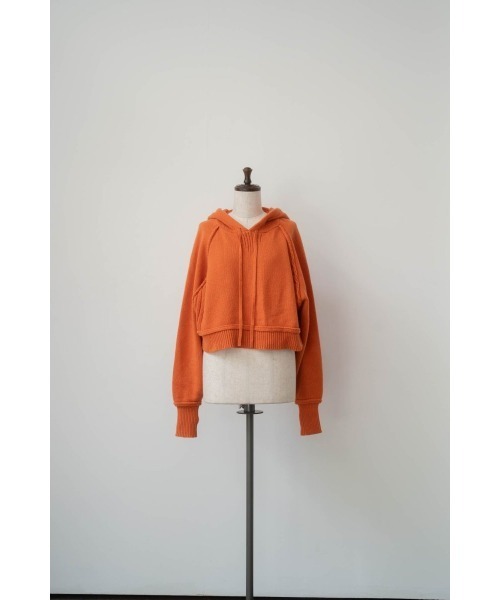 Knuth Marf(クヌースマーフ)の「cropped knit hoodie(パーカー・レディース・オレンジ・FREE)」の10枚目の写真