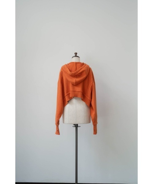 Knuth Marf(クヌースマーフ)の「cropped knit hoodie(パーカー・レディース・オレンジ・FREE)」の11枚目の写真