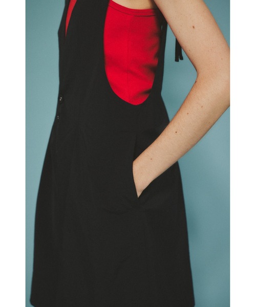 HeRIN.CYE(ヘリンドットサイ)の「Short overalls ショートオーバーオール(つなぎ/オールインワン・レディース・オレンジ/ブラック/ブルー・36/38)」の10枚目の写真