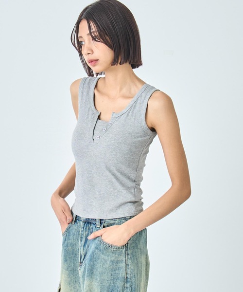 ANAP（アナップ）の「重ね着風 リブ タンクトップ（タンクトップ・レディース・グレー/ホワイト/ブラック・FREE）」の9枚目の写真