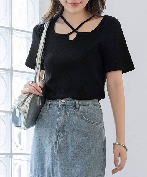 関税込★ルージュ★デコルテ フィットカット 半袖 リブ Tシャツ リブフィット半袖Tシャツ 前ボタン付き 韓国風[品番