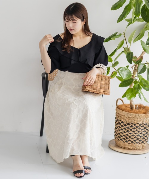 CLETTE(クレット)の「フリルチェックフレアスカート(スカート・レディース・ブラック/アイボリー/ブルー・LL/3L/4L)」の13枚目の写真