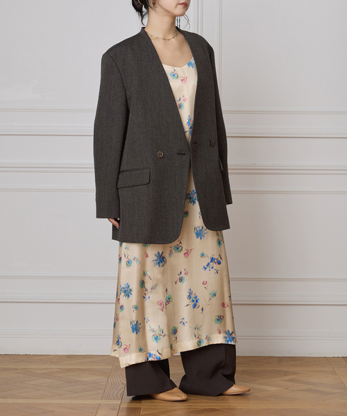 IENA LA BOUCLE（イエナラブークル）の「IENA LA BOUCLE ボタニカルプリントキャミソールドレス（ワンピース・レディース・ベージュ系その他・FREE）」の12枚目の写真