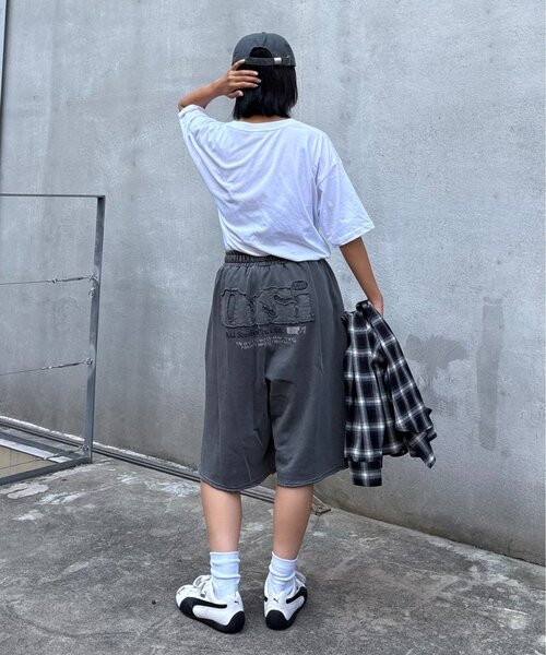 ODD STUDIO（オッドスタジオ）の「■【OddStudio】ピグメントバックダメージロゴスウェットハーフパンツ（スウェットパンツ・レディース・ピンク/ブラウン/チャコールグレー・MEDIUM/LARGE）」の18枚目の写真