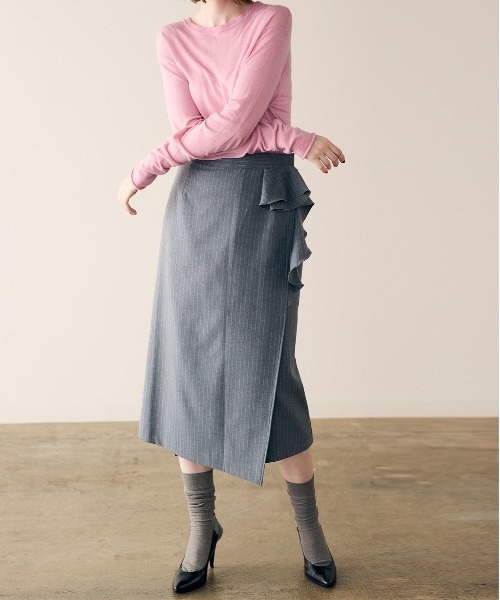 Marilyn Moon(マリリンムーン)の「warm pinstripe wrap skirt(スカート・レディース・ネイビー/キャメル/グレー・FREE)」の4枚目の写真