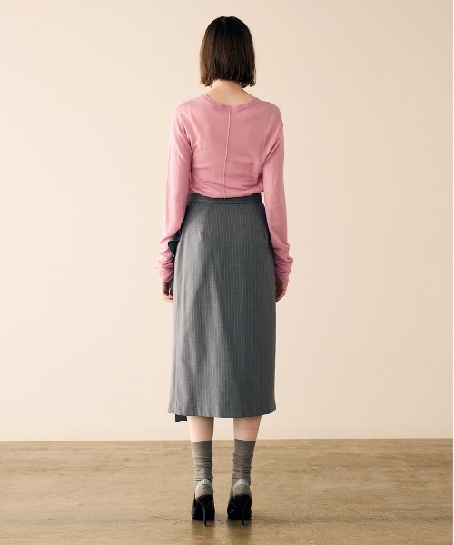 Marilyn Moon(マリリンムーン)の「warm pinstripe wrap skirt(スカート・レディース・ネイビー/キャメル/グレー・FREE)」の9枚目の写真
