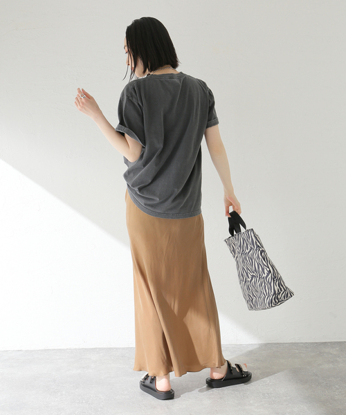 journal standard L'essage（ジャーナルスタンダードレサージュ）の「《追加2》【THESE ARE~】Tシャツ（Tシャツ/カットソー・レディース・ブラウン系その他/パープル/ホワイト/ブラック系その他・FREE）」の19枚目の写真