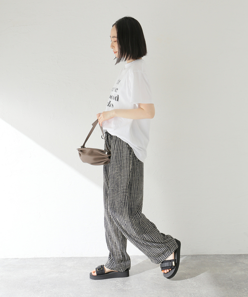 journal standard L'essage（ジャーナルスタンダードレサージュ）の「《追加2》【THESE ARE~】Tシャツ（Tシャツ/カットソー・レディース・ブラウン系その他/パープル/ホワイト/ブラック系その他・FREE）」の21枚目の写真