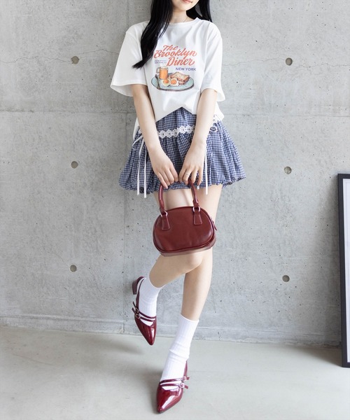 clear（クリア）の「グラフィックプリントTシャツ[カジュアル 夏 キャッチー]（Tシャツ/カットソー・レディース・オフホワイト/イエロー/ブラウン・F）」の4枚目の写真