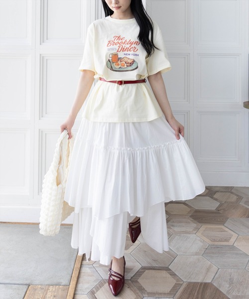 clear（クリア）の「グラフィックプリントTシャツ[カジュアル 夏 キャッチー]（Tシャツ/カットソー・レディース・オフホワイト/イエロー/ブラウン・F）」の8枚目の写真