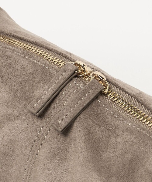 LE VERNIS（ル・ベルニ）の「＜LE VERNIS＞Sculpture triangle M/ショルダーバッグ（ショルダーバッグ・レディース・ブラック/グレー系・FREE）」の9枚目の写真