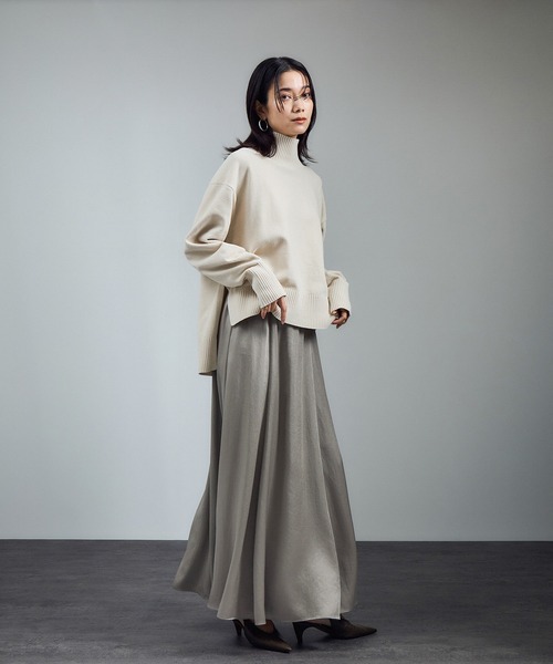 SALON adam et rope'（サロン アダム エ ロペ）の「タートルネックプルオーバー-CreamyCotton /クリーミーコットン-（ニット/セーター・レディース・ブラック/ブラウン/オフホワイト・FREE）」の8枚目の写真