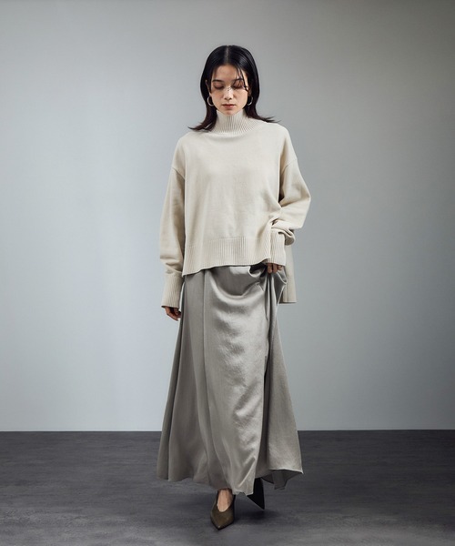 SALON adam et rope'（サロン アダム エ ロペ）の「タートルネックプルオーバー-CreamyCotton /クリーミーコットン-（ニット/セーター・レディース・ブラック/ブラウン/オフホワイト・FREE）」の13枚目の写真