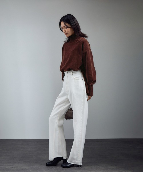 SALON adam et rope'（サロン アダム エ ロペ）の「タートルネックプルオーバー-CreamyCotton /クリーミーコットン-（ニット/セーター・レディース・ブラック/ブラウン/オフホワイト・FREE）」の16枚目の写真