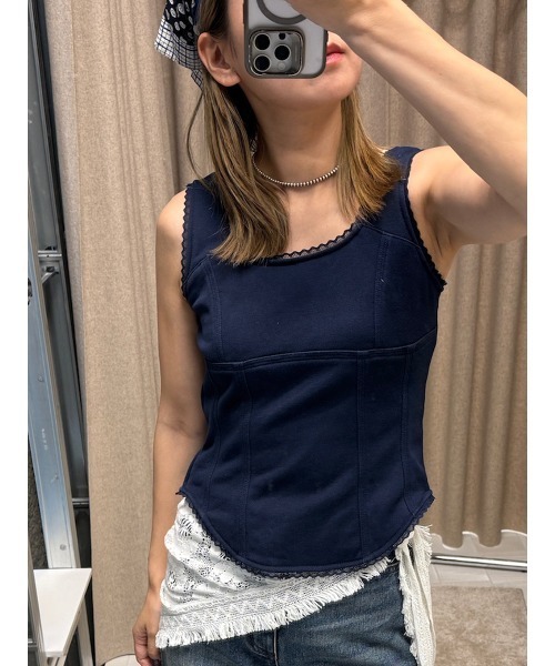 ELCHELE（エルチェレ）の「FRENCH TERRY BUSTIER TANK（タンクトップ・レディース・ネイビー/ヘザーグレー・FREE）」の2枚目の写真