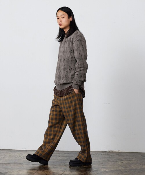 BEAMS（ビームス）の「ワイドフィット バックジップ シャツ（シャツ/ブラウス・メンズ・ホワイト/ブラウン・S/M/L/XL）」の4枚目の写真