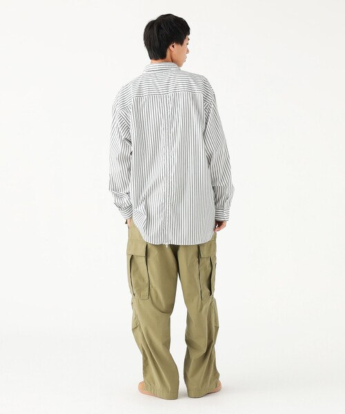 BEAMS（ビームス）の「ワイドフィット バックジップ シャツ（シャツ/ブラウス・メンズ・ホワイト/ブラウン・S/M/L/XL）」の6枚目の写真