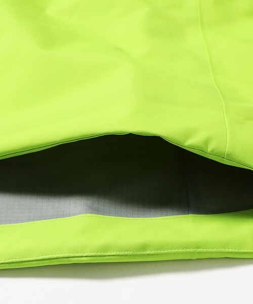 BEAMS(ビームス)の「ARC’TERYX / Alpha SV Jacket(ブルゾン・メンズ・ブラック・MEDIUM/SMALL/X-LARGE/LARGE)」の12枚目の写真