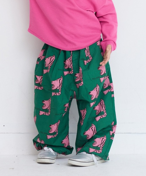 MARKEY'S(マーキーズ)の「総柄ツイルバレルパンツ(その他パンツ・キッズ・ベージュ系その他/グリーン系その他/ブラック系その他/ブラウン系その他・130/120/100/95/90/80/110/150/140)」の4枚目の写真