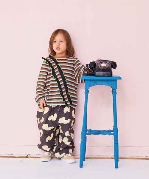 MARKEY'S(マーキーズ)の「総柄ツイルバレルパンツ(その他パンツ・キッズ・ベージュ系その他/グリーン系その他/ブラック系その他/ブラウン系その他・130/120/100/95/90/80/110/150/140)」の22枚目の写真