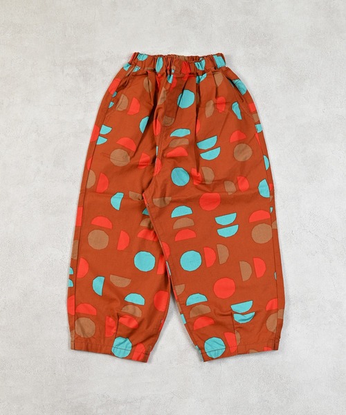 MARKEY'S(マーキーズ)の「総柄ツイルバレルパンツ(その他パンツ・キッズ・ベージュ系その他/グリーン系その他/ブラック系その他/ブラウン系その他・130/120/100/95/90/80/110/150/140)」の9枚目の写真