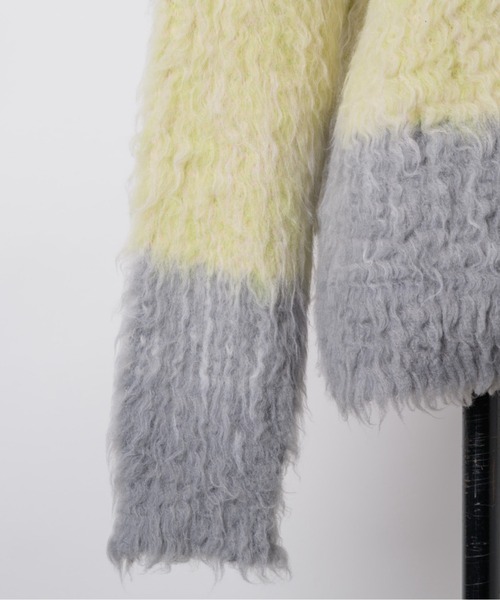 musubore（ムスボレ）の「multi color shaggy knit hoodie / シャギーニットフーディー（ニット/セーター・レディース・ブラウン/グレー/ピンク・FREE）」の9枚目の写真