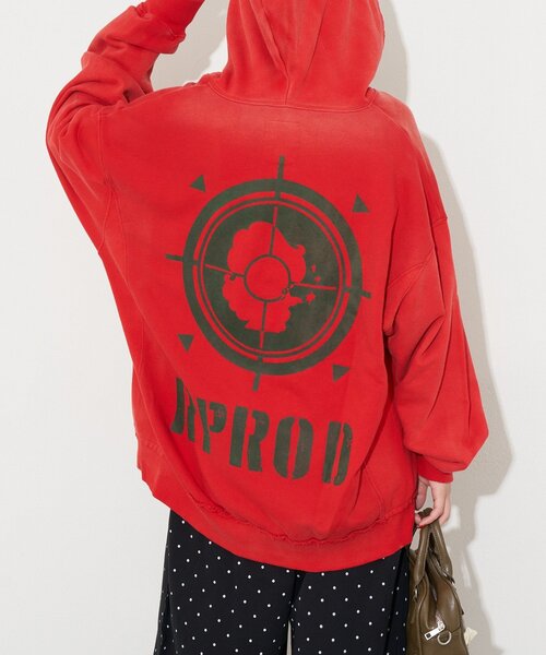 RePRODUCTION LABEL(リプロダクションレーベル)の「【RePRODUCTION LABEL / リプロダクションレーベル】スキッパーフーディー(Tシャツ/カットソー・レディース・バーガンディー/レッド/ブラック/ピンク/チャコールグレー・FREE)」の7枚目の写真