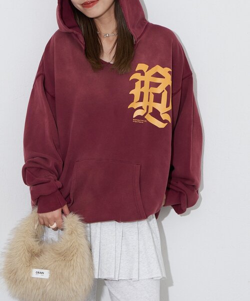 RePRODUCTION LABEL(リプロダクションレーベル)の「【RePRODUCTION LABEL / リプロダクションレーベル】スキッパーフーディー(Tシャツ/カットソー・レディース・バーガンディー/レッド/ブラック/ピンク/チャコールグレー・FREE)」の11枚目の写真