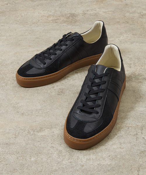 And A(アンドエー)の「ALTERUM オルタム / VIBRAM SOLE GERMAN ARMY TRAINER 日本製オリジナルカウレザーVIBRAMソールジャーマントレーナー / 1075L(スニーカー・メンズ・ホワイト/ベージュ系その他/ブラック・7/8/9)」の21枚目の写真