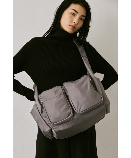 ツイルポケットBIGボディバッグ/ 大容量 / マザーズバッグ