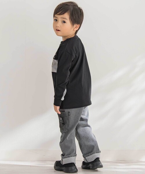 BeBe Petits Pois Vert（ベベプチポワヴェール）の「【店舗限定】フロッキープリント切り替え天竺長袖Tシャツ（Tシャツ/カットソー・キッズ・ブラック系その他/グリーン系その他・120cm/140cm/130cm/110cm/100cm/150cm）」の16枚目の写真