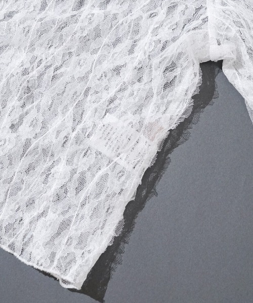 flower(フラワー)の「フローラルレーストップ(Tシャツ/カットソー・レディース・ホワイト・FREE)」の2枚目の写真