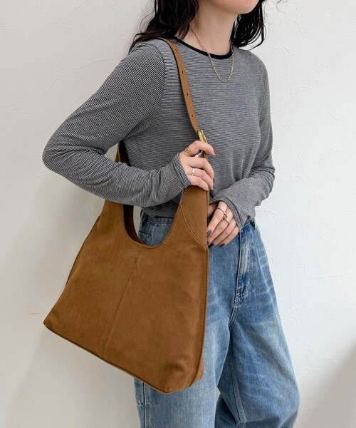 スエード三角ワンショルバッグ（ショルダーバッグ）｜fredy emue