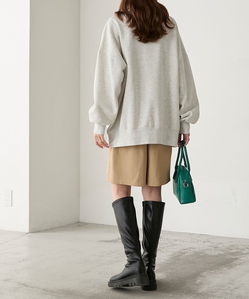 BONLECILL（ボンルシール）の「フラワー刺繍裏起毛スウェットプルオーバー（スウェット・レディース・ブラウン/オートミール/チャコールグレー/オフホワイト・FREE）」の8枚目の写真