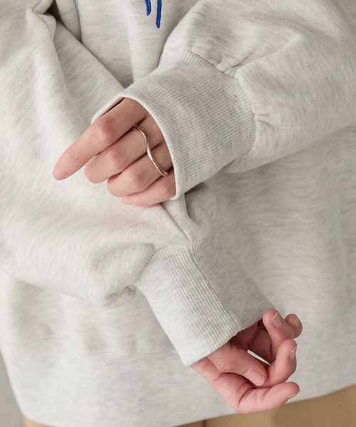 BONLECILL（ボンルシール）の「フラワー刺繍裏起毛スウェットプルオーバー（スウェット・レディース・ブラウン/オートミール/チャコールグレー/オフホワイト・FREE）」の16枚目の写真