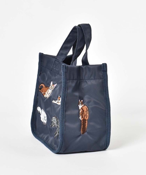 Bleu Bleuet(ブルーブルーエ)の「ナイロン刺繍ランチトートバッグ(トートバッグ・レディース・ベージュ/ネイビー/ブラック/グレー・FREE)」の22枚目の写真