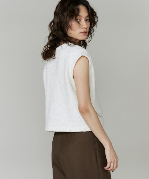 INED（イネド）の「ツイード風ニットジレ【アンサンブル対応】（カーディガン/ボレロ・レディース・オフホワイト/ブラウン・9号）」の14枚目の写真