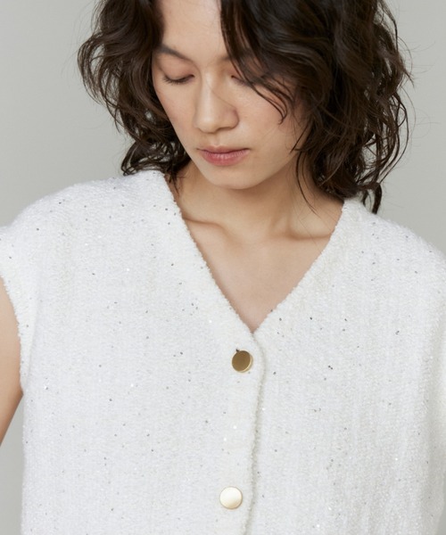 INED（イネド）の「ツイード風ニットジレ【アンサンブル対応】（カーディガン/ボレロ・レディース・オフホワイト/ブラウン・9号）」の17枚目の写真